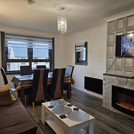 Regina Apartment In فورت ويليام المظهر الخارجي الصورة