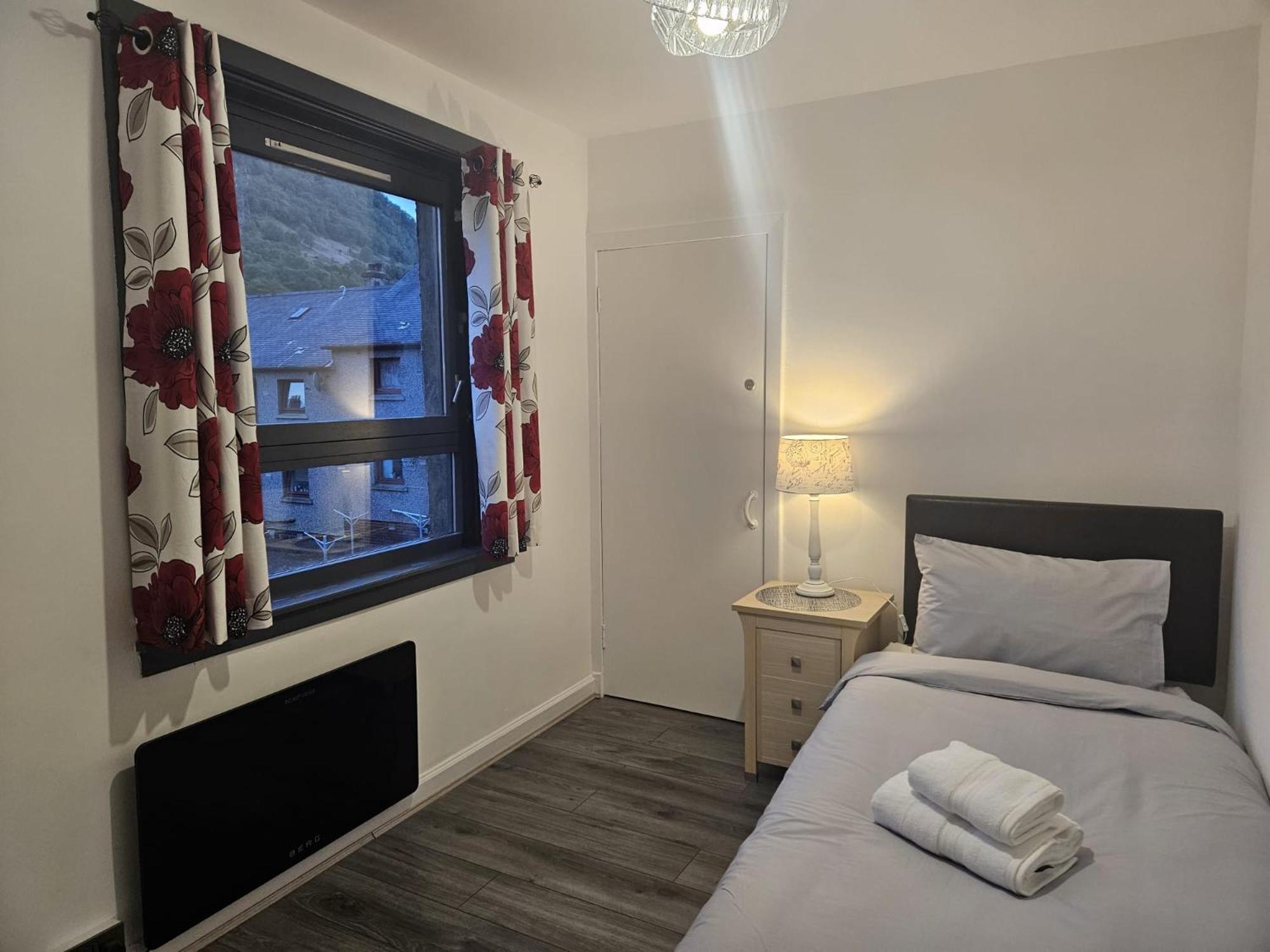Regina Apartment In فورت ويليام المظهر الخارجي الصورة