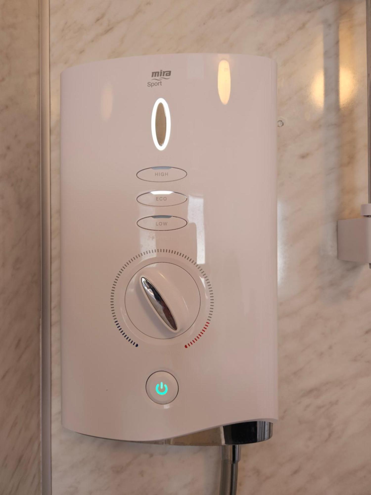 Regina Apartment In فورت ويليام المظهر الخارجي الصورة